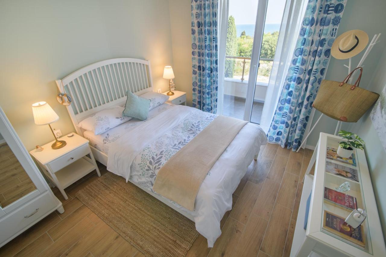 Apartment A'More Saints Constantine and Helena ภายนอก รูปภาพ